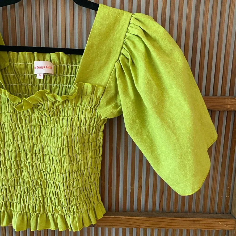 Lisa Says Gah Smocked Toni Top in Chartreuse M; limited edition! - Picture 6 of 12
